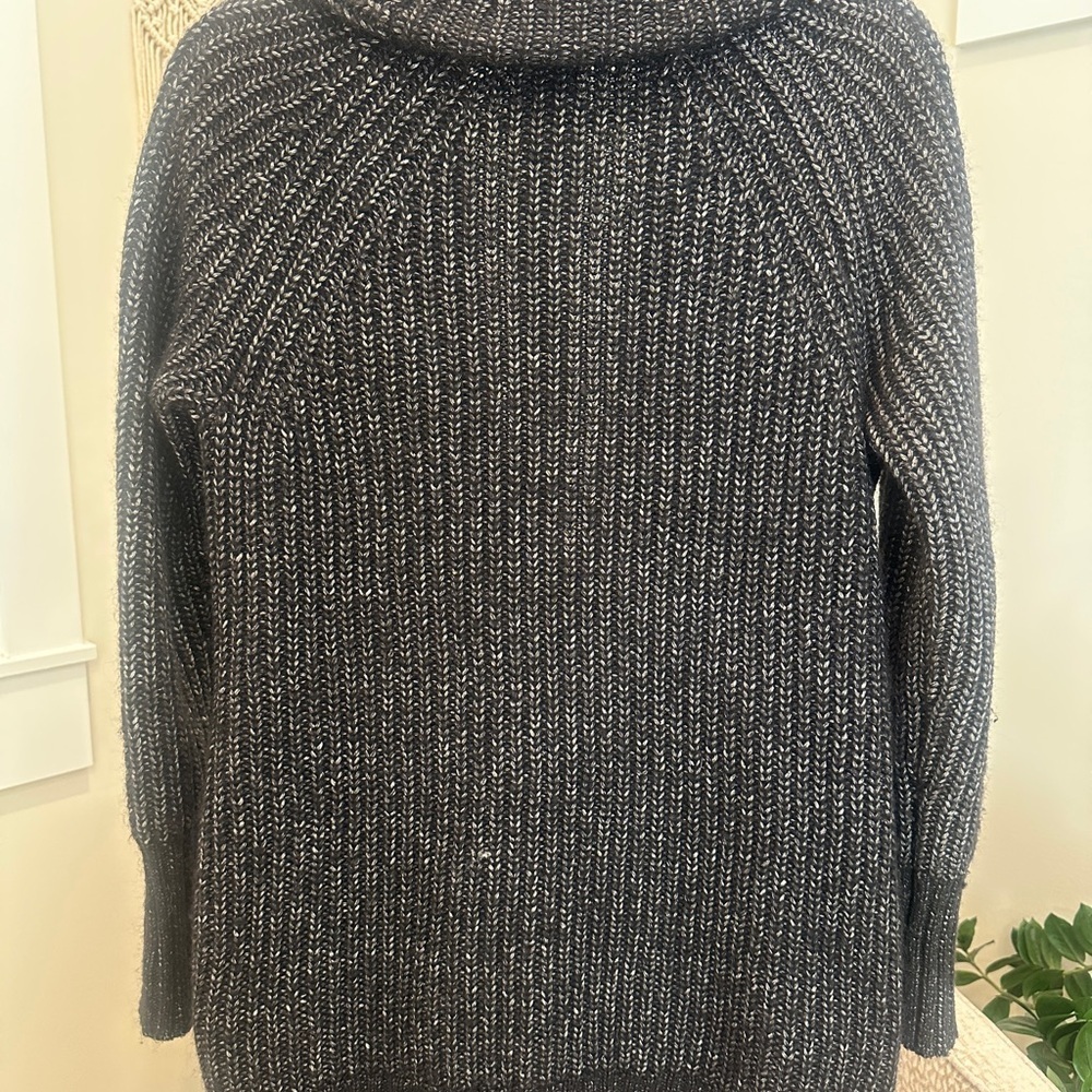 Gap Wool Blend Cardigan / Black Marled Knit / Size M - Picture 3 of 5